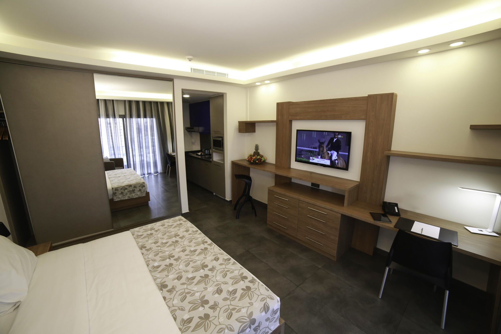 Urban Central Suites - Bejrút Kültér fotó