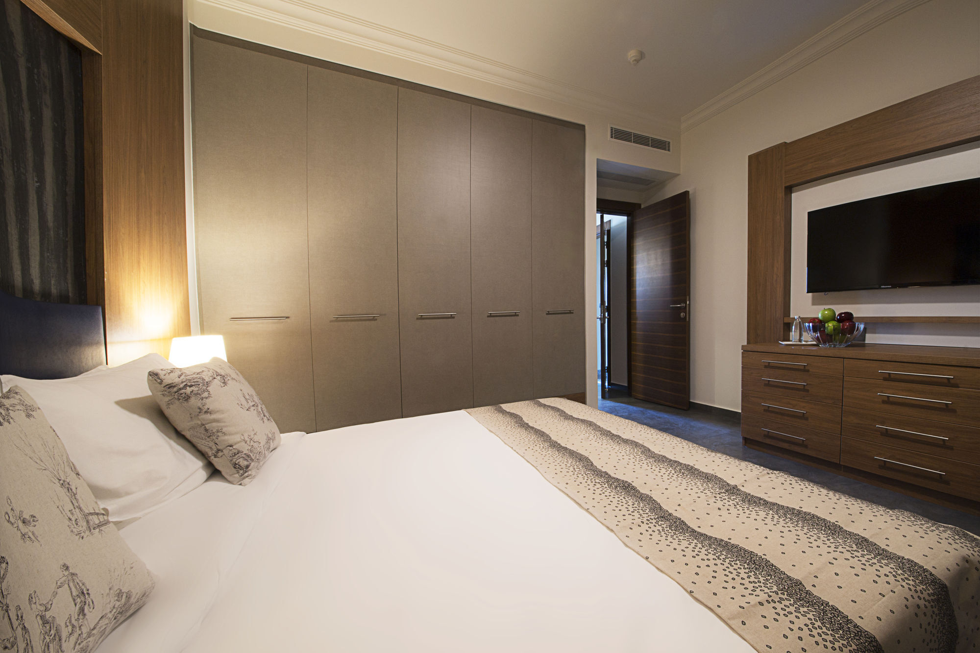 Urban Central Suites - Bejrút Kültér fotó